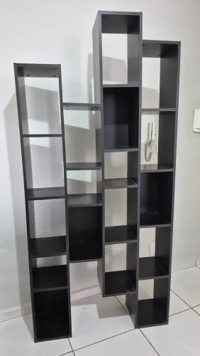 Modermo ESTANTE preto Tok&Stok