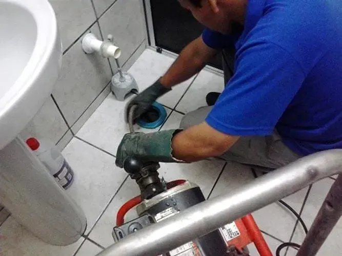 Desentupidora em geral