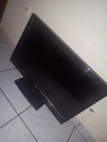 TV AOC 32" LCD (Modelo LC32D1320) - Para Conserto ou Retirada de Peças
