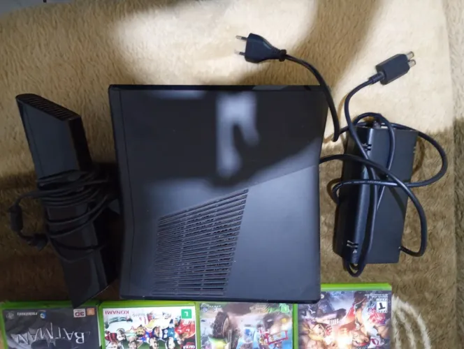 Xbox 360 sem controle vários jogos original aparelho nunca aberto