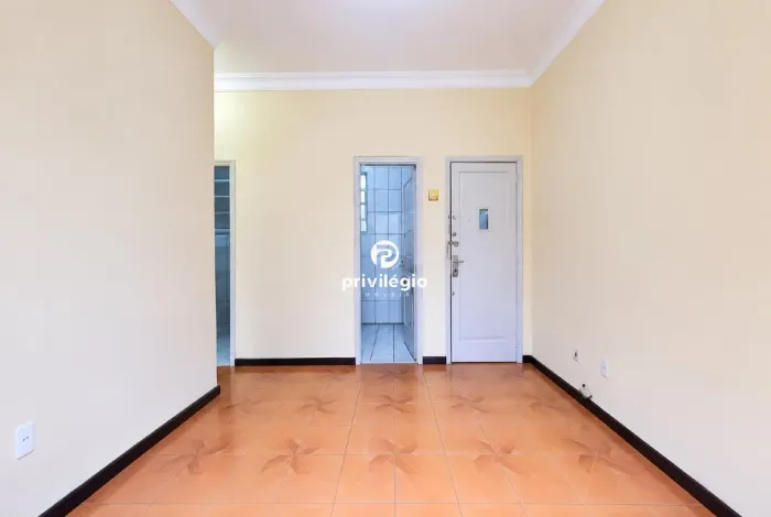 Vila Tranquila na Tijuca! Apt° 2 Quartos, Sol da Manhã e Perto de Tudo