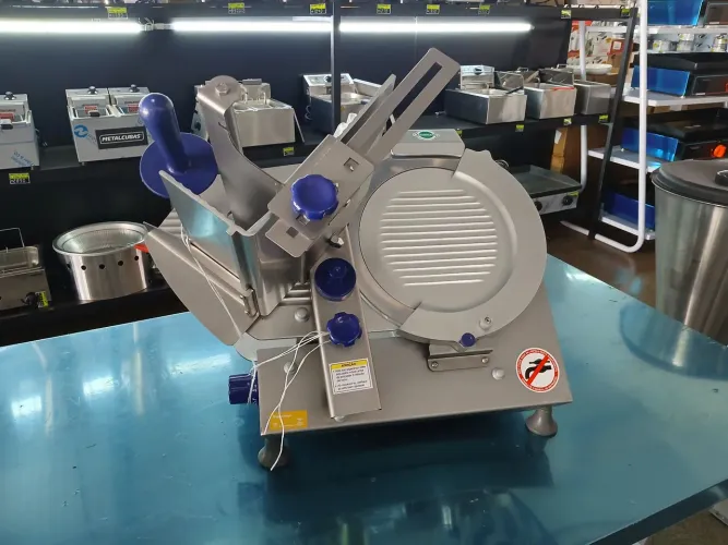 Fatiador de Frios AXT30I Gural