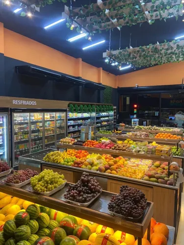 Vendo Hortifruti completo em funcionamento