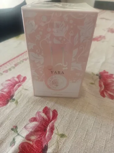 Lataffa Yara árabe feminino perfume 
