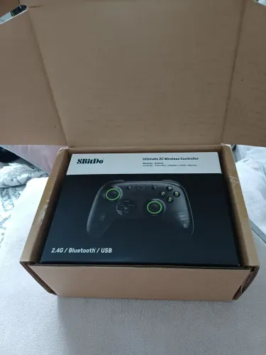 Controle 8BitDo Ultimate 2C