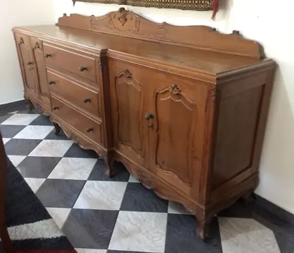 Buffet de madeira vintage
