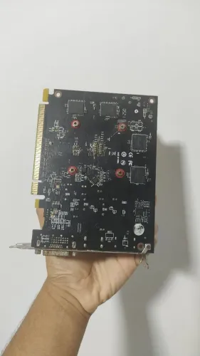 Placa de vídeo Afox Radeon RX550 2gb. LEIA A DESCRIÇÃO!