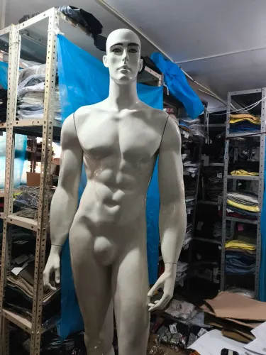 Vendo manequins em perfeito estado!!!!