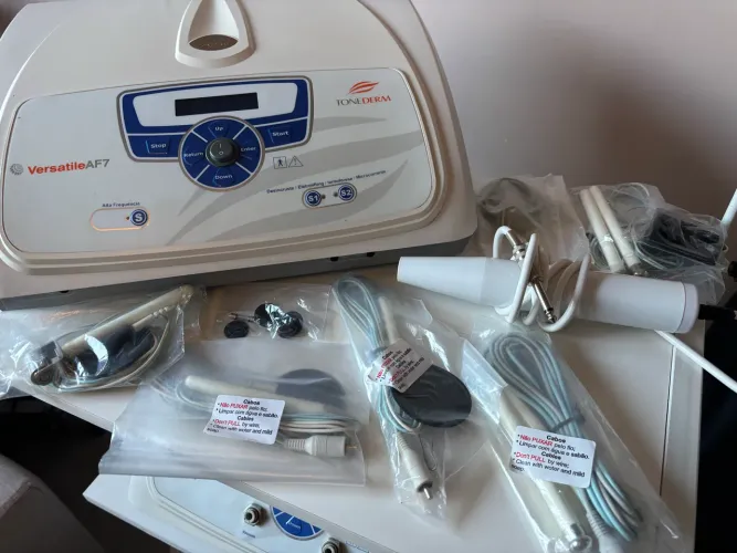 Estética - Alta frequência e estrias - Cabine facial e corporal - 5 funções