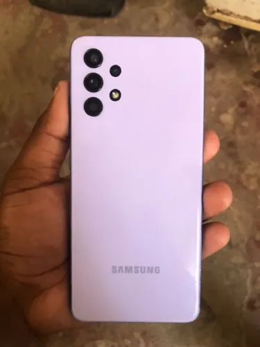 Vendo a32 128 giga todo bom pega tudo