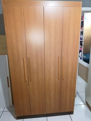 Guarda roupa de solteiro Entrego com taxa