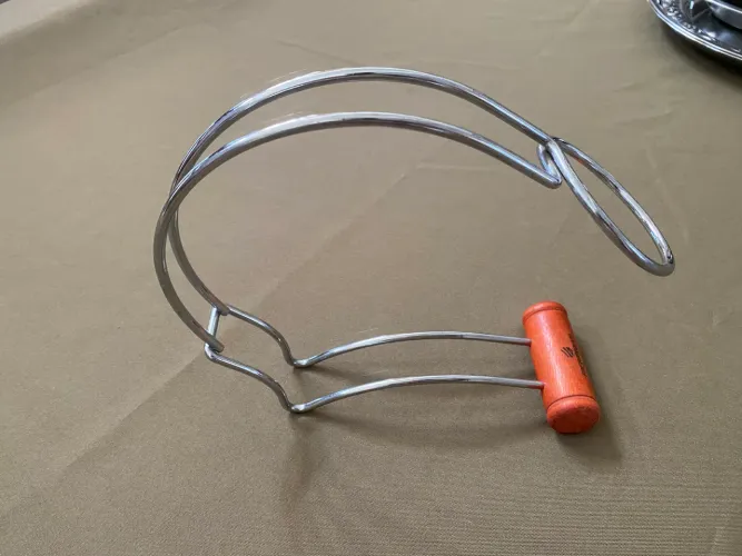 Suporte de Mesa para Garrafa de Vinho (Meridional)