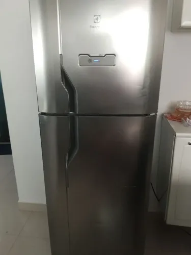 Geladeira Eletrolux DF 41 380 litros