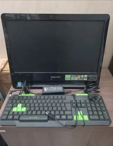 COMPUTADOR DE MESA COMPLETO COM CPU EMBUTIDA