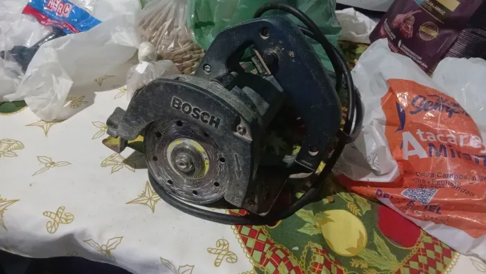 Makita bosch serra mármore