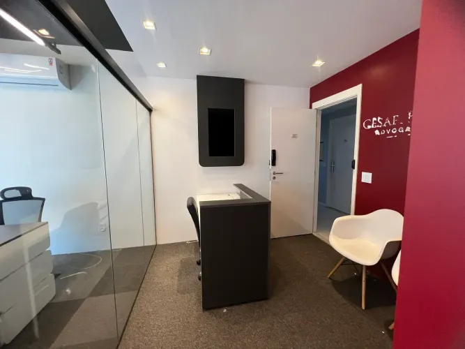 BRITANIA OFFICE PARK - SALA MOBILIADA - 9.000