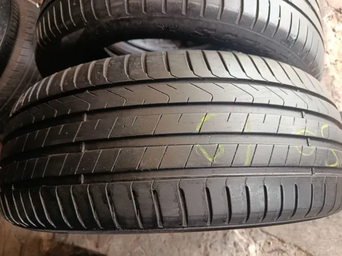 Pneus 235/50-19 Pirelli (2 unidades)