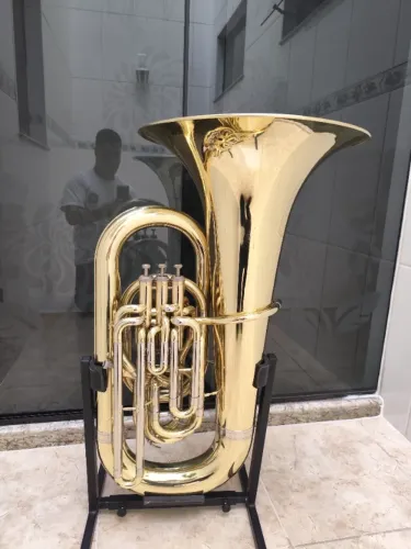 Tuba 4/4 Compensada Hoyden 3+1 Mib - Laqueada R$ 18500 - Aceito trocas - Parcelo 21x