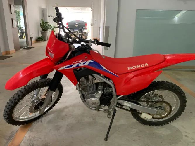 CRF 250F MUITO NOVA - NUNCA FOI PARA TRILHA