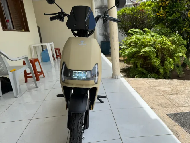 Moto Elétrica Ufofast Zeckroom 600w