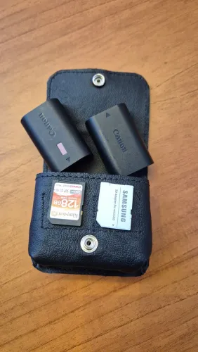Case para bateria e carta SD para câmeras