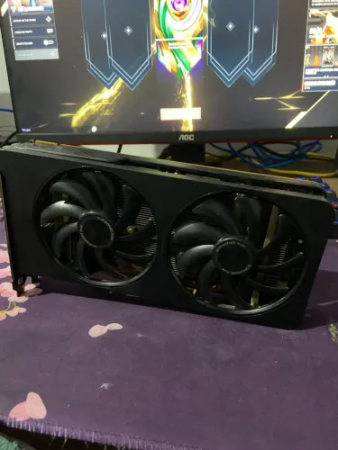 placa de video R9 270QA 2GB