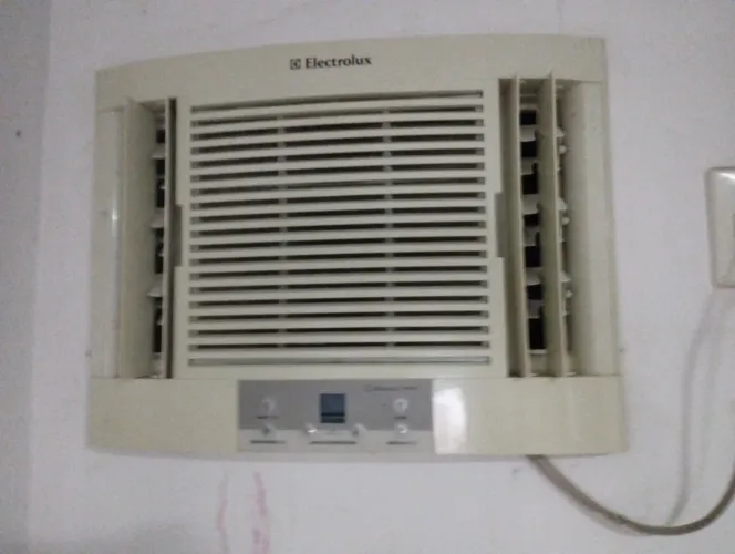 Ar condicionado 12.000 BTUs Electrolux