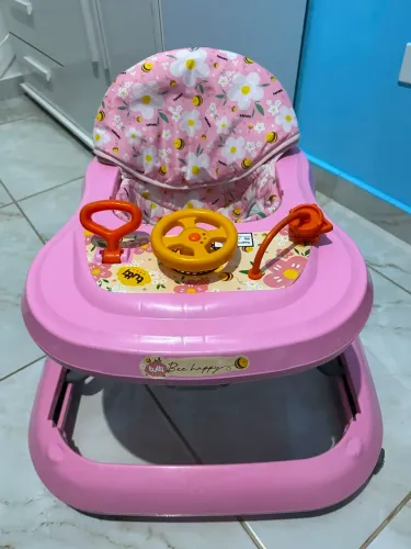 Andador para bebê menina Tutti baby