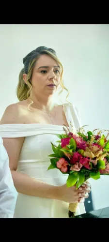 Vestido e sapato casamento cívil