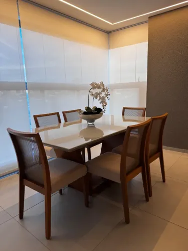 Mesa de Jantar 