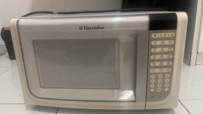 Vendo Microondas Electrolux