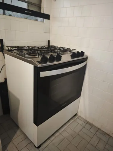 Fogão Brastemp 5 Bocas Branco Com Turbo Chama - Semi novo em perfeito estado - gás de rua