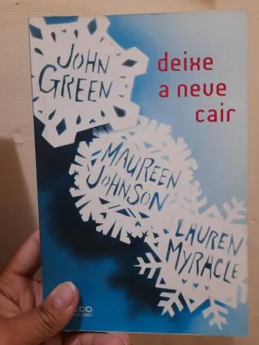 Livro deixa a neve cair