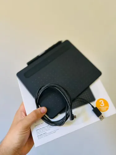 Mesa Digitalizadora Wacom Intuos CTL-4100