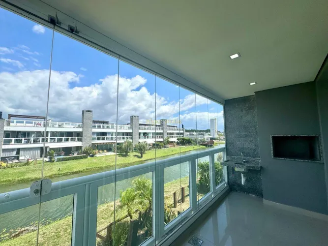 Loft no Condomínio Rossi Atlântida, Mobiliado, vista para o lago! REF: CA3520