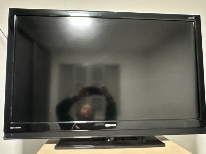 TV SEMP 42 polegadas (Não é smart)
