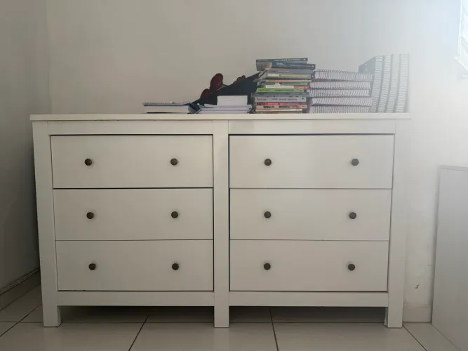 Cômoda espaçosa 6 gavetas branca 