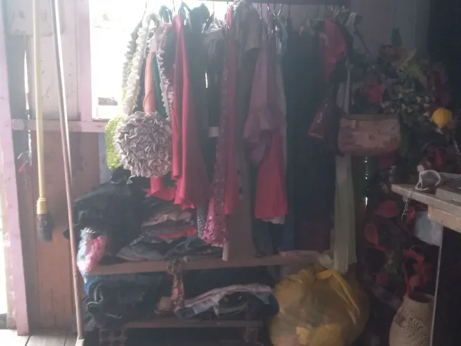 Roupas para bazar