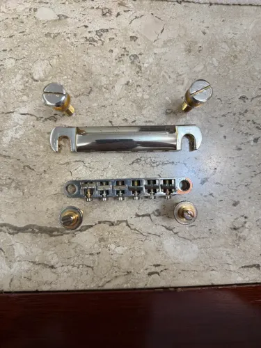 Kit Ponte Fixa Dourada para Les Paul, Flying V