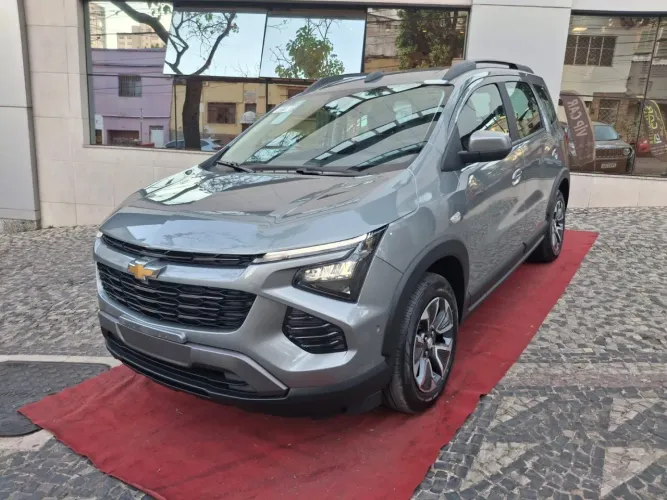 Chevrolet Spin Premier 1.8 8V Econo.flex 5P Aut. 2027