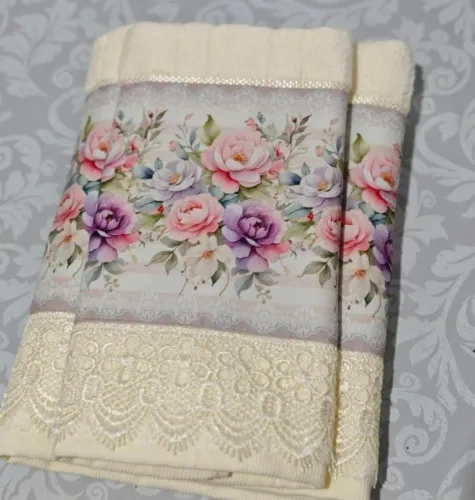 Jogo de Toalhas de Lavabo e Toalha de Rosto Decoradas Floral Rosa