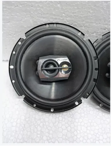 pares 6 polegadas de auto falante triaxial Pioner 60w