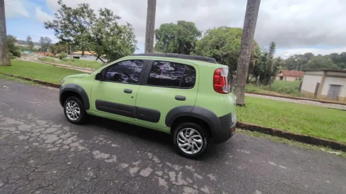 Fiat Uno WAY Celeb. 1.0 EVO Fire Flex 8V 5P 2012