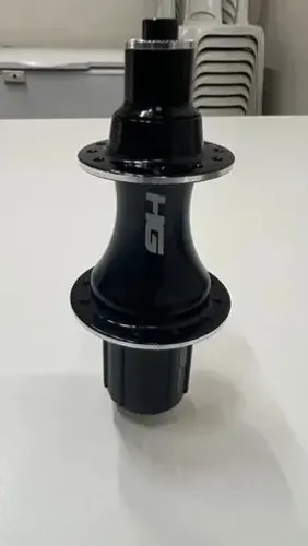 Cubo Hollowgram 24 furos