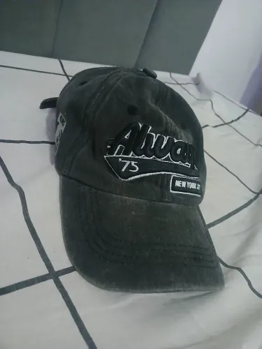 Boné preto estilo baiseboll