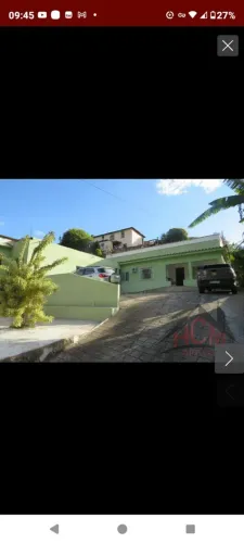 Imóvel para venda possui 160 metros quadrados com 4 quartos em Centro - Vassouras - RJ
