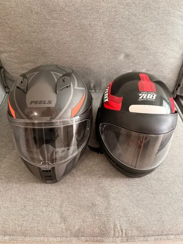 Capacetes Motoclieta - R$ 300