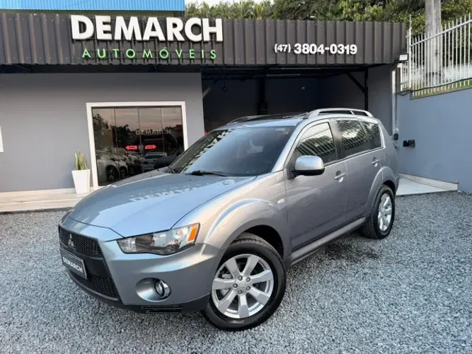 Mitsubishi Outlander 2.0 16V 160cv Aut. 2013