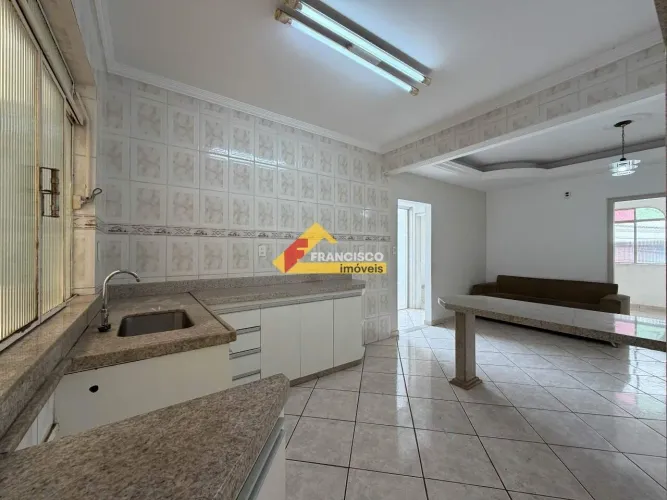 Apartamento para aluguel, 3 quartos, 1 suíte, 1 vaga, Afonso Pena - Divinópolis/MG