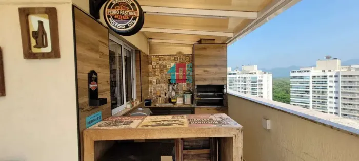 Recreio dos Bandeirantes | Cobertura 4 quartos, sendo 2 suites